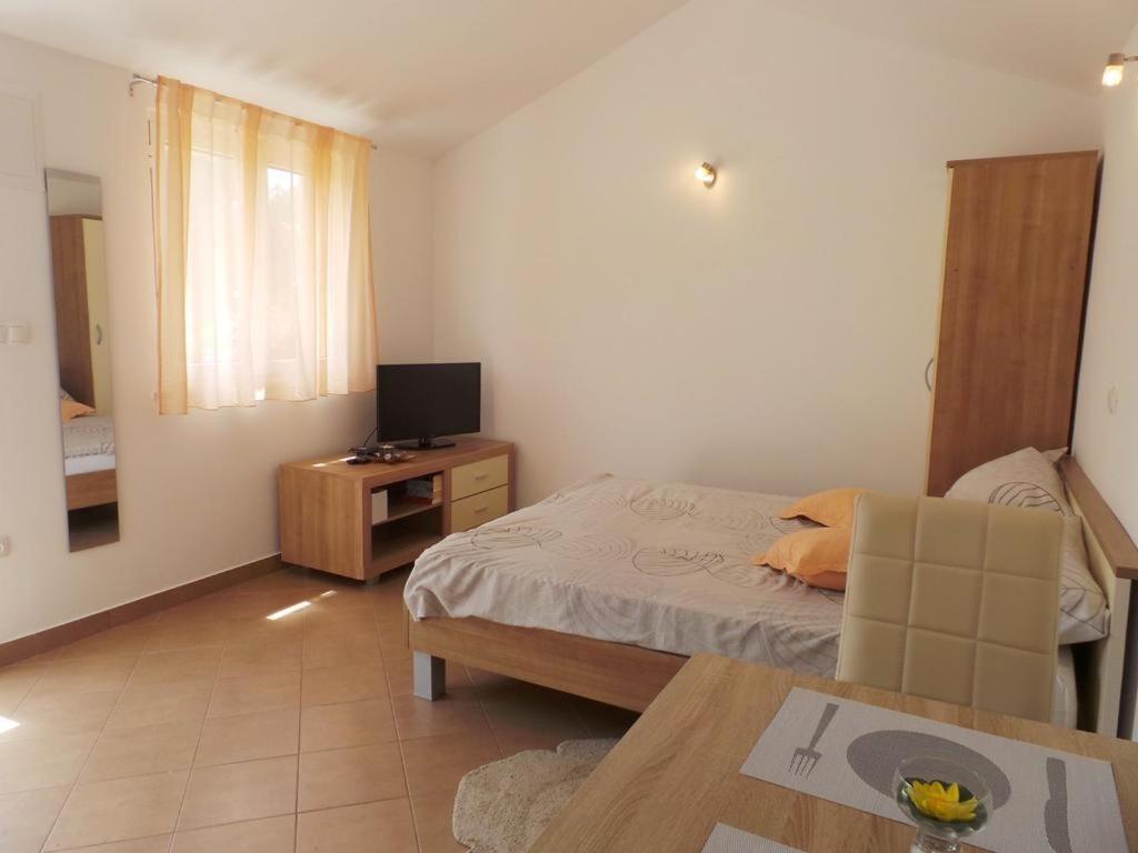 Marino Apartment Seget Vranjica Exterior foto