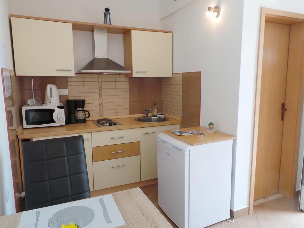Marino Apartment Seget Vranjica Exterior foto