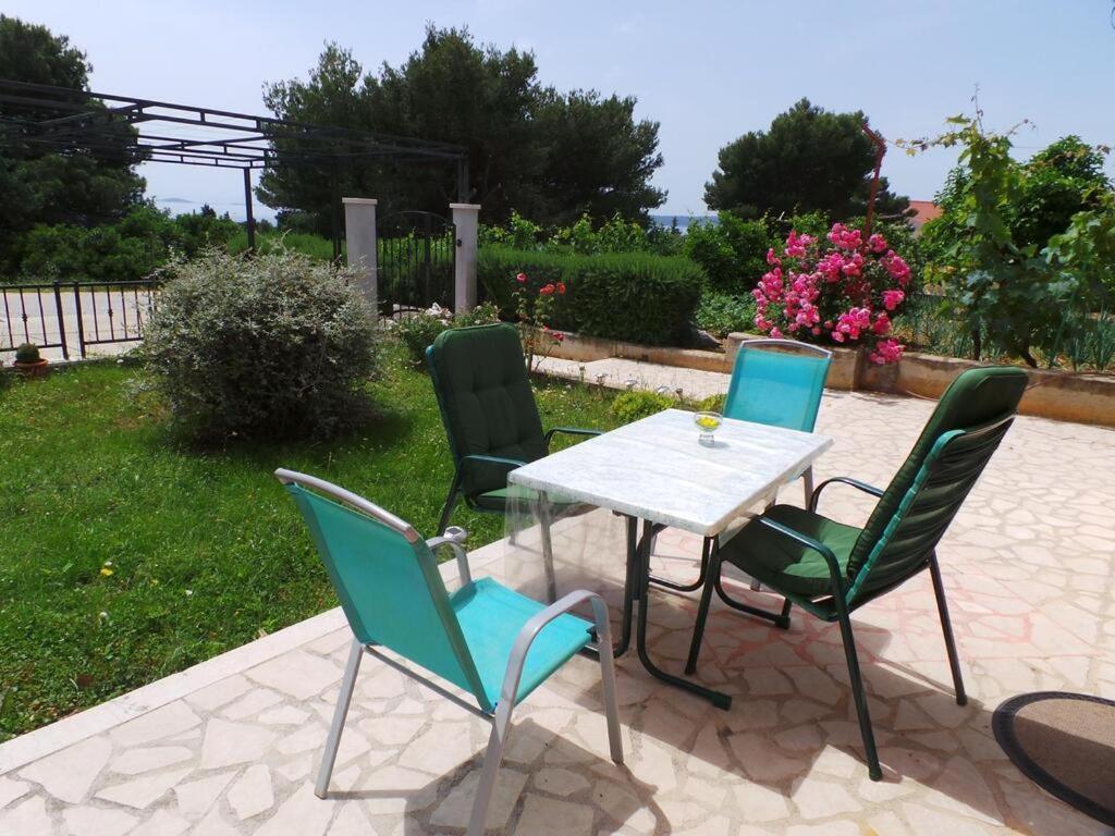Marino Apartment Seget Vranjica Exterior foto